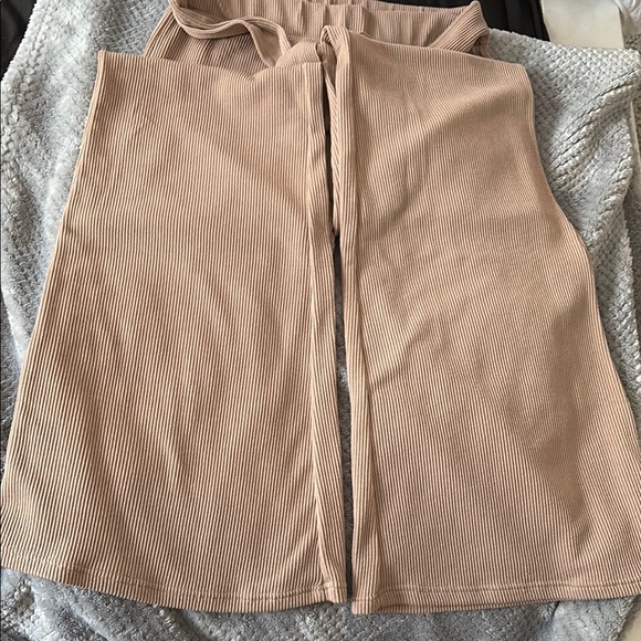 Tan Ribbed Two-Piece Set - Picture 4 of 5